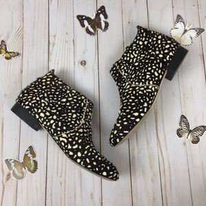 Dolce Vita Black White Calf Hair Booties Sz 9.5